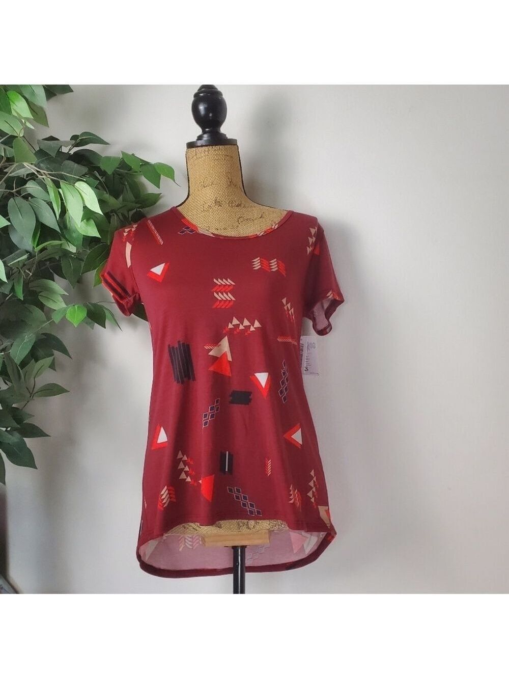 New Lularoe Classic T Dark Red Aztec Blouse Womens XXS